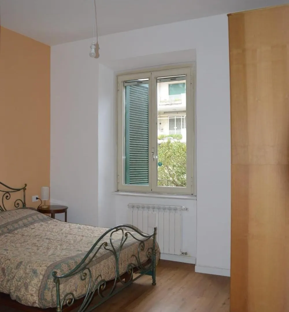 Il Regno Dei Colori Apartment Rome 0*,