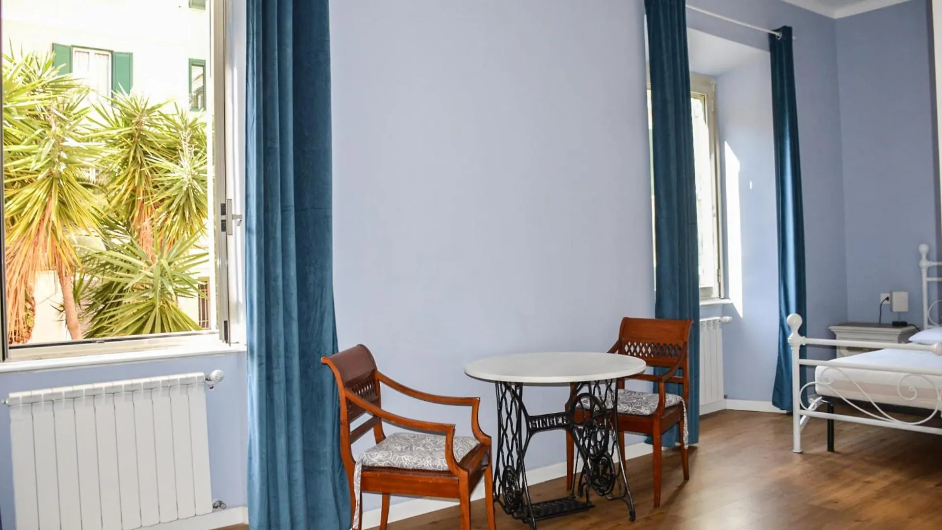 Il Regno Dei Colori Apartment Rome Italy
