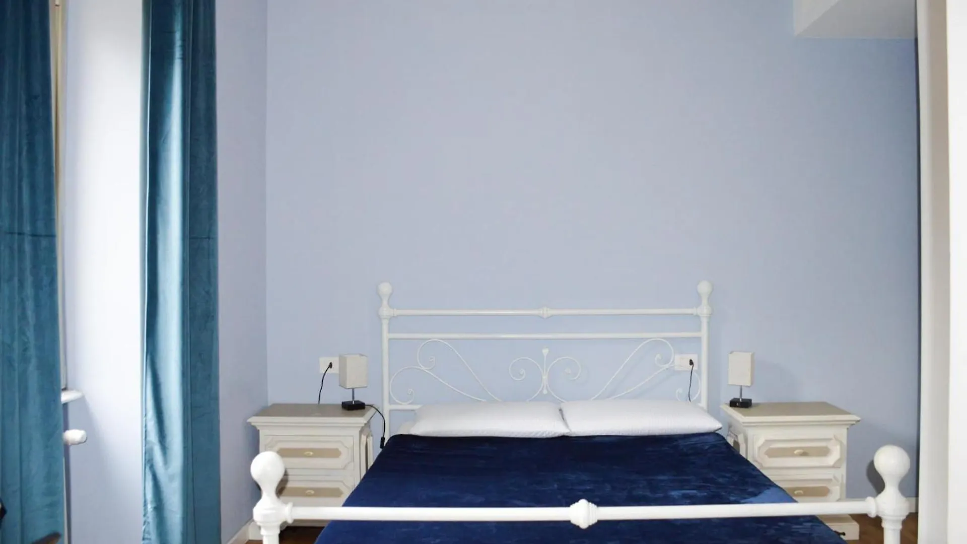 Il Regno Dei Colori Apartment Rome 0*,  Italy